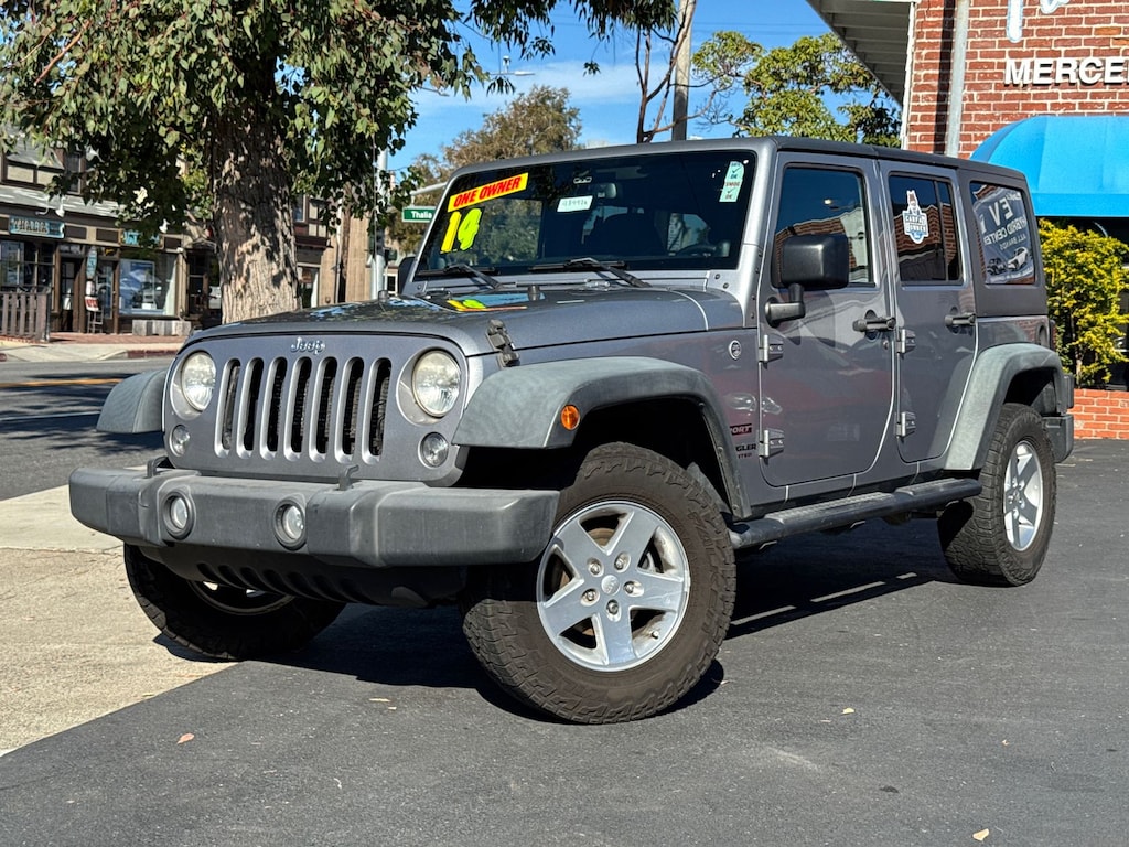 Used 2014 Jeep Wrangler Unlimited Sport SUV