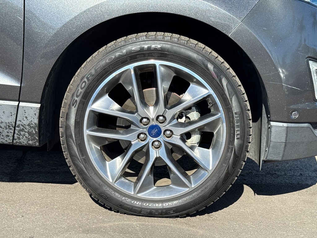 Used 2016 Ford Edge Titanium SUV
