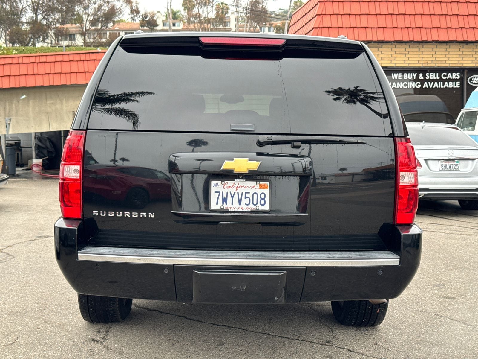 2013 Chevrolet Suburban LTZ - Photo 8