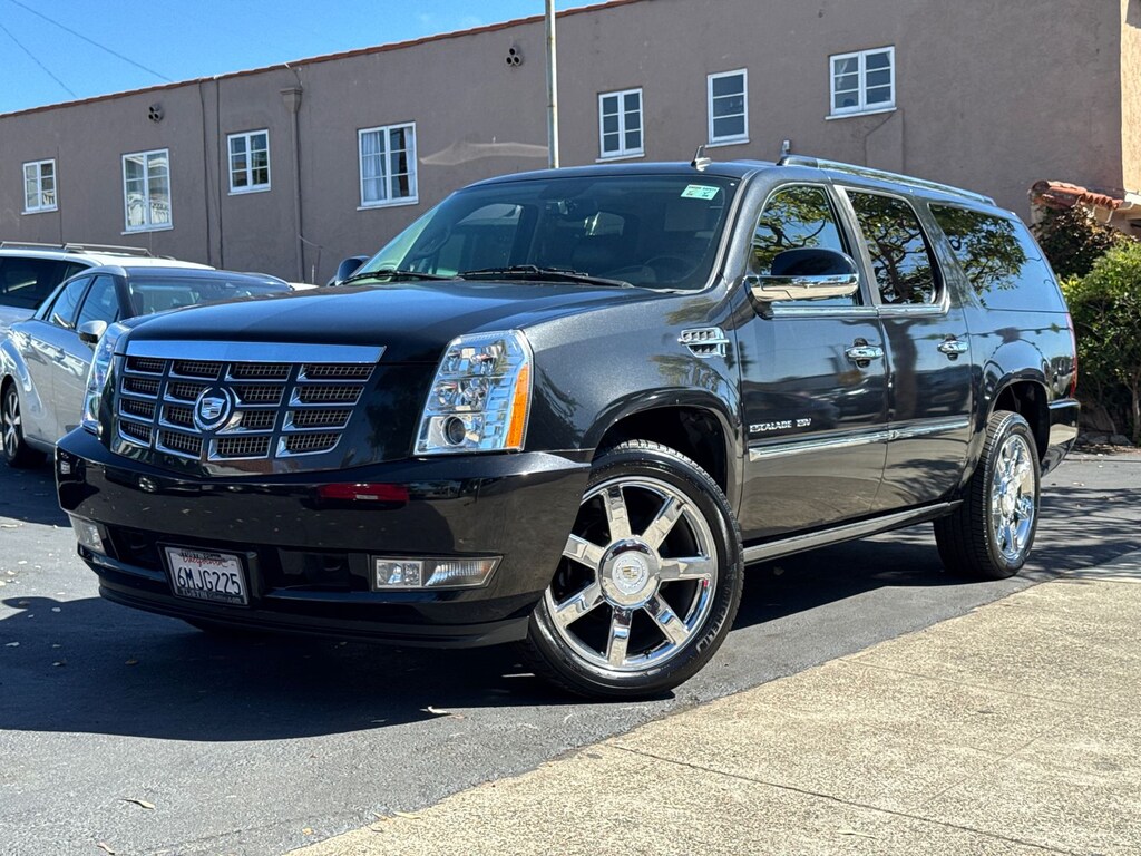 Used 2010 Cadillac Escalade ESV Premium SUV