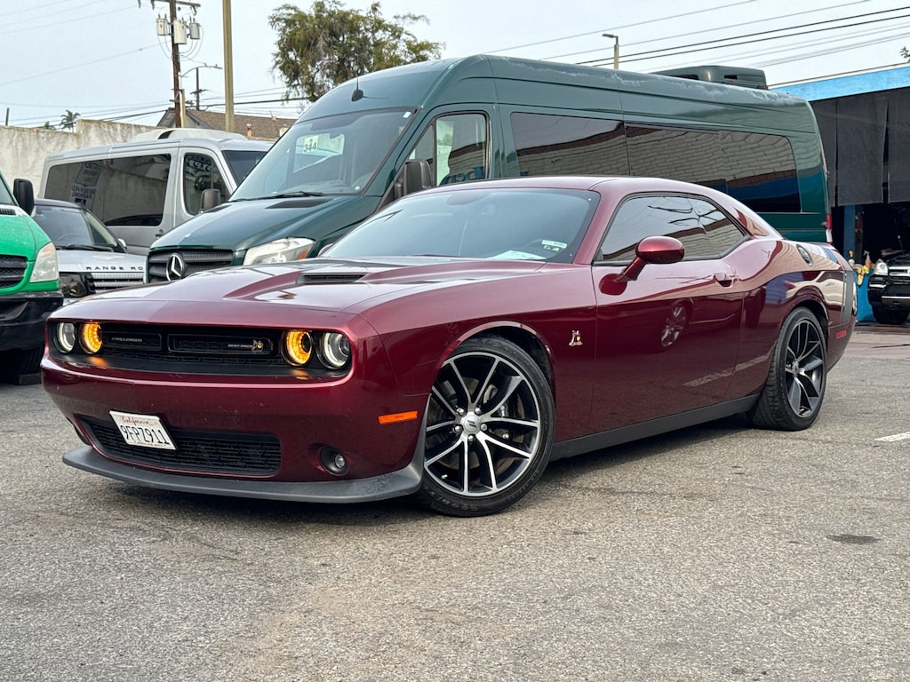 Used 2017 Dodge Challenger R/T Scat Pack Coupe