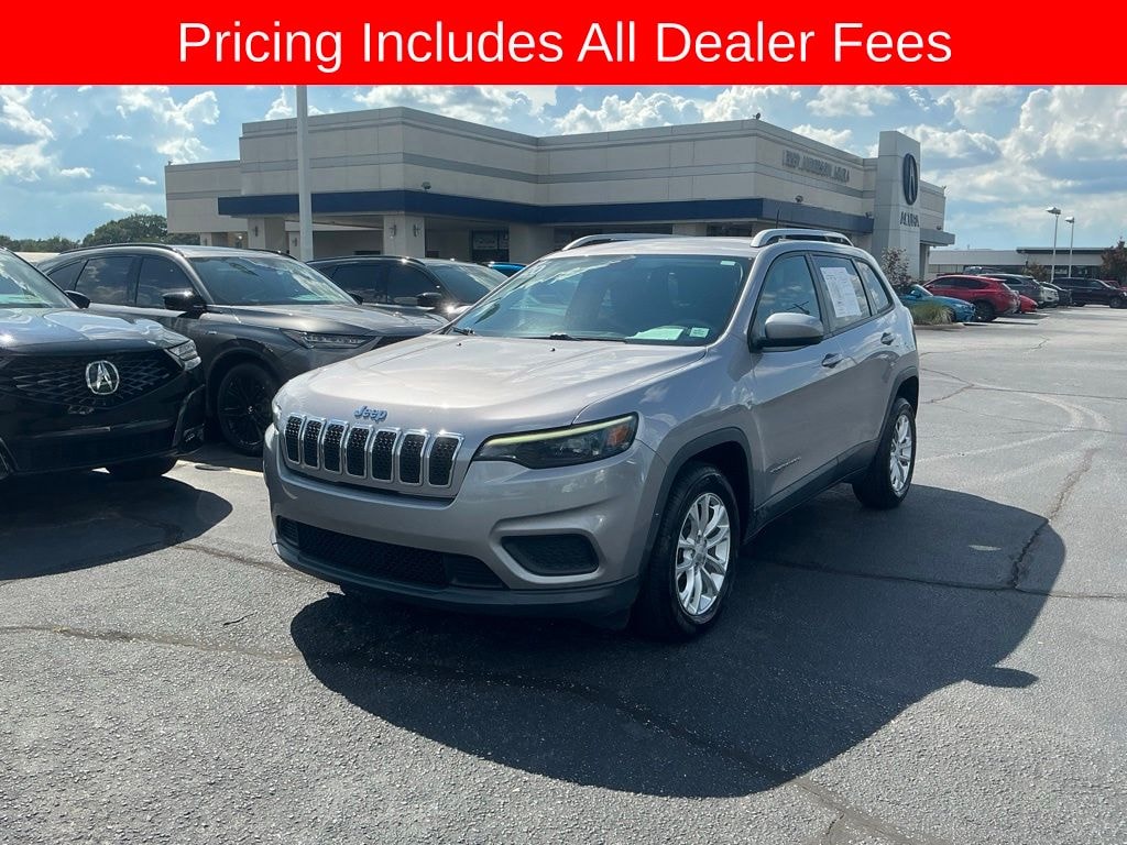 Used 2020 Jeep Cherokee Latitude SUV