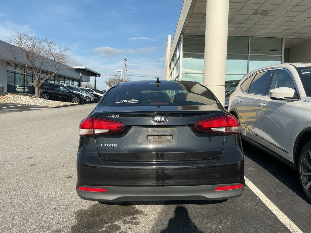 Used 2017 Kia Forte LX Sedan