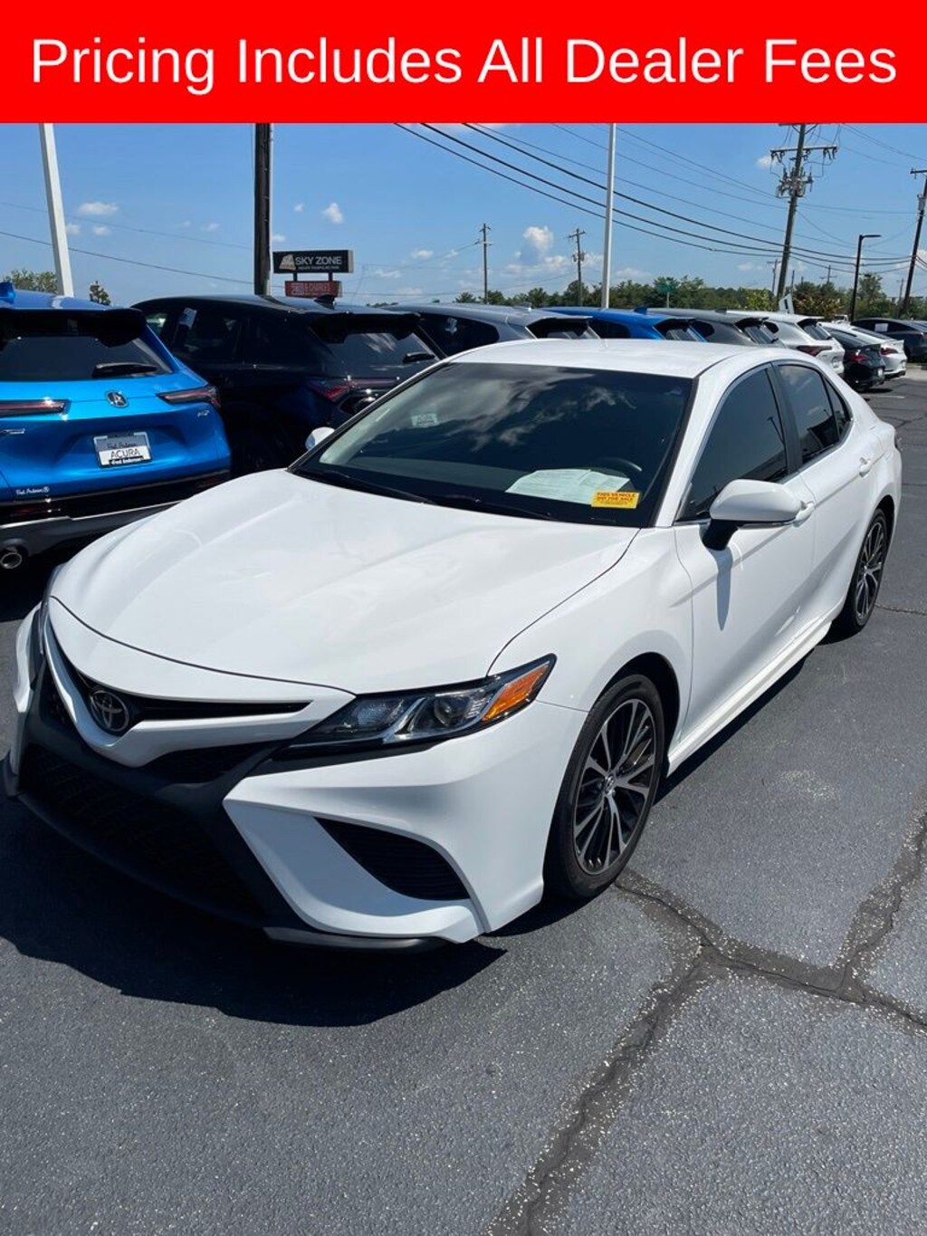 Used 2018 Toyota Camry SE Sedan