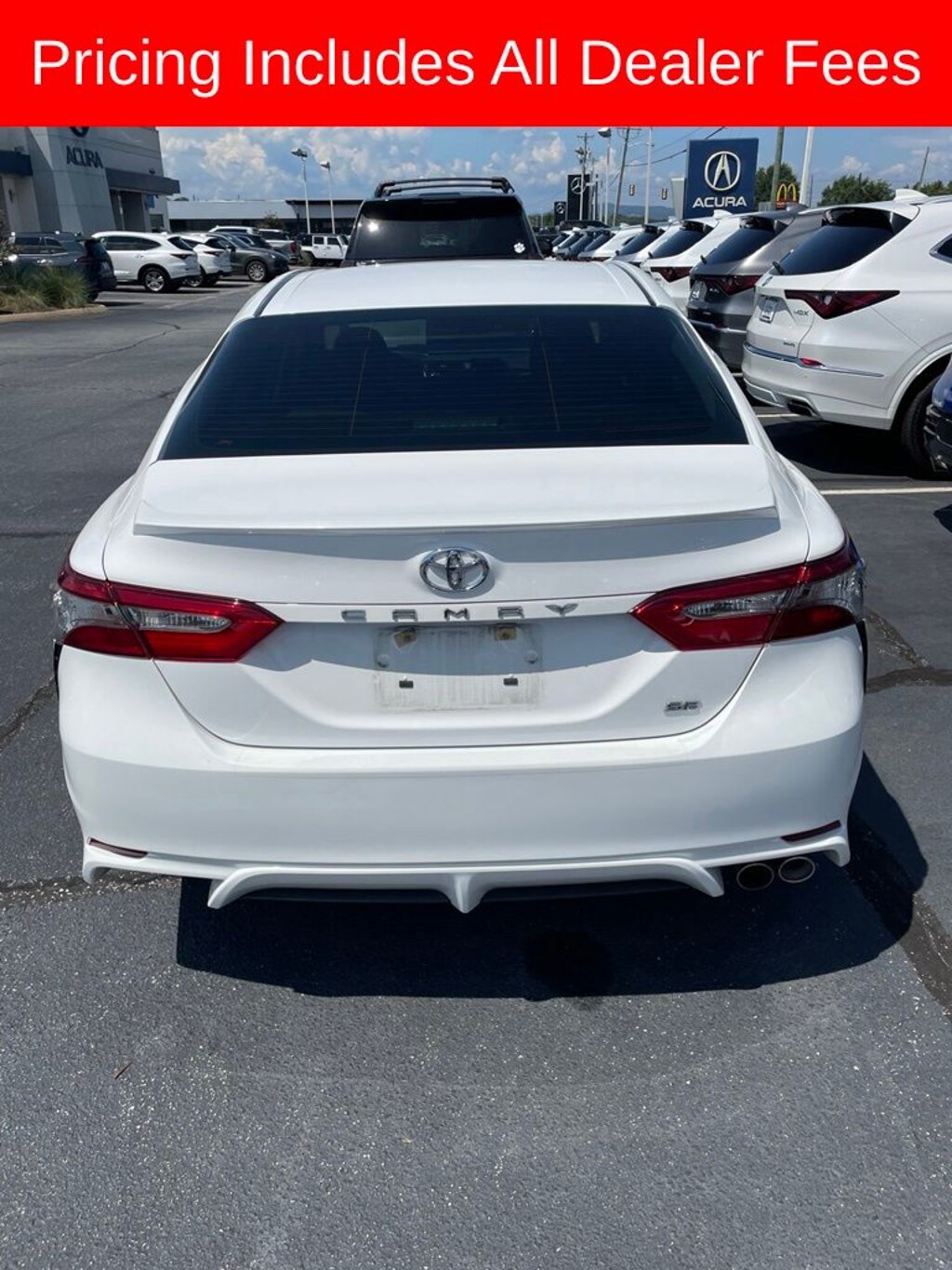 Used 2018 Toyota Camry SE Sedan
