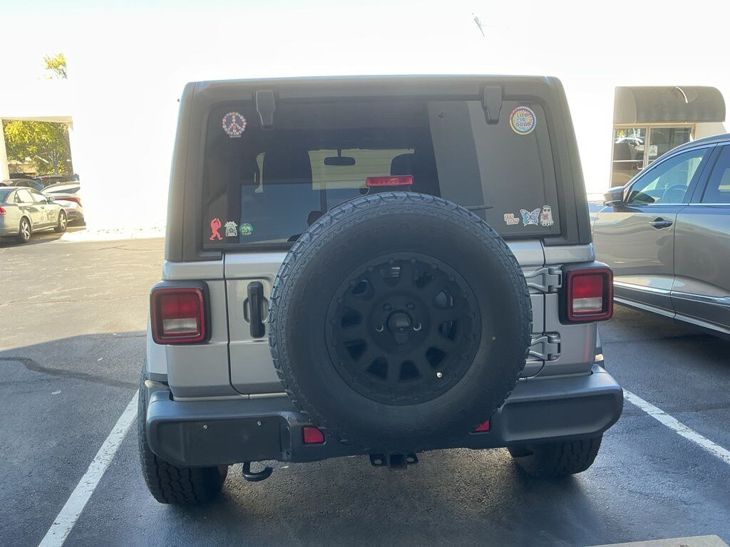 Used 2021 Jeep Wrangler Unlimited Sahara SUV