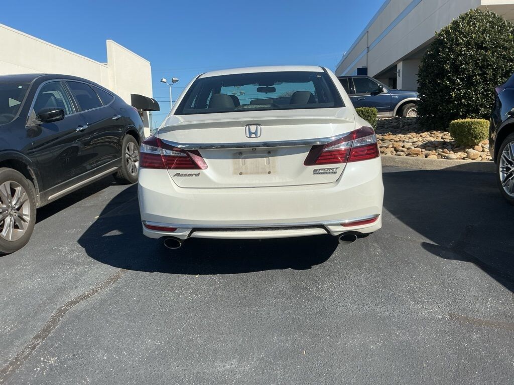 Used 2017 Honda Accord Sport SE Sedan