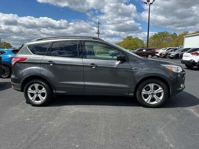 Used 2016 Ford Escape SE with VIN 1FMCU0GX1GUA26156 for sale in Easley, SC