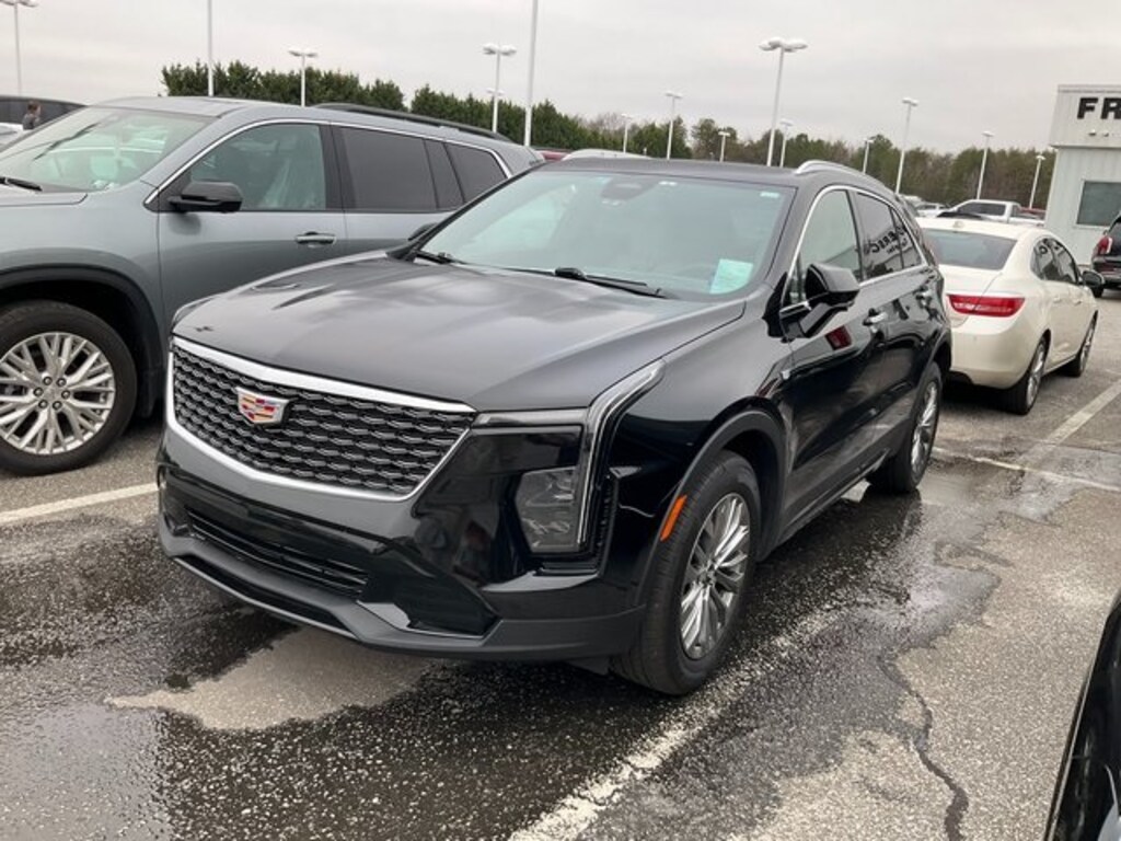 Certified 2025 Cadillac XT4 Premium Luxury SUV