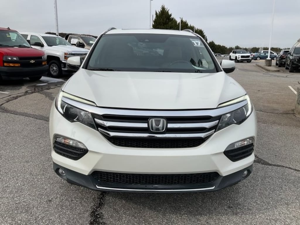 Used 2017 Honda Pilot Elite SUV