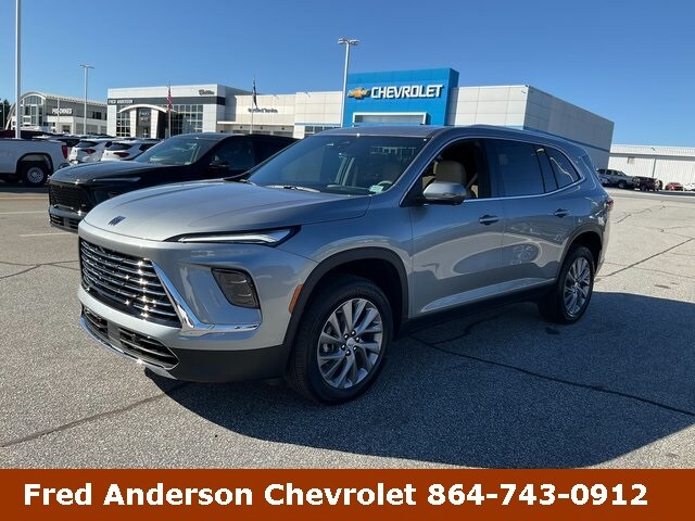 2026 Buick Enclave Preferred's photo