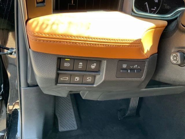 2019 Toyota Avalon 9