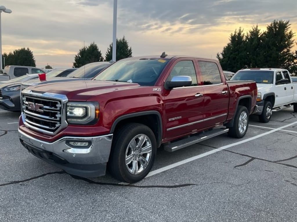 Used 2018 GMC Sierra 1500 SLT Truck