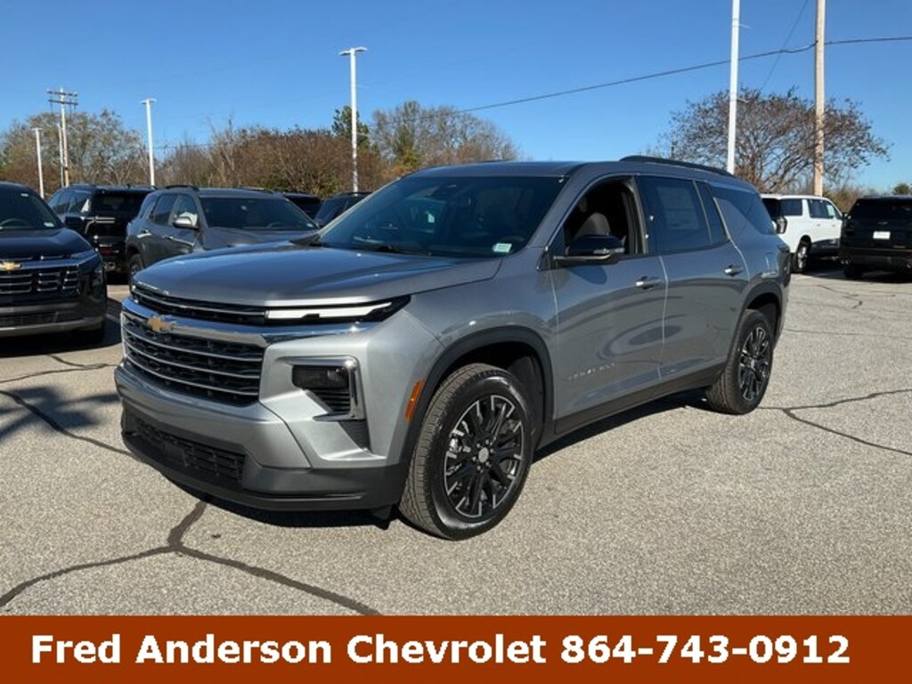 New 2026 Chevrolet Traverse LT SUV