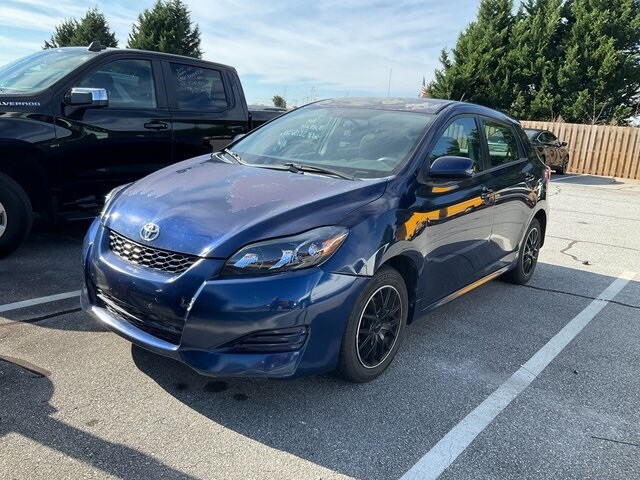 2009 Toyota Corolla Matrix L 4WD photo 3