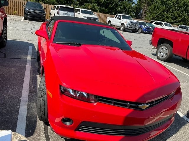 2015 Chevrolet Camaro 1LT photo 2