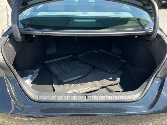 2019 Toyota Avalon 18