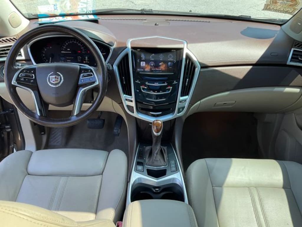 Used 2016 Cadillac SRX Luxury SUV