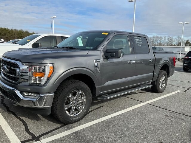 2021 Ford F-150 XLT photo 3