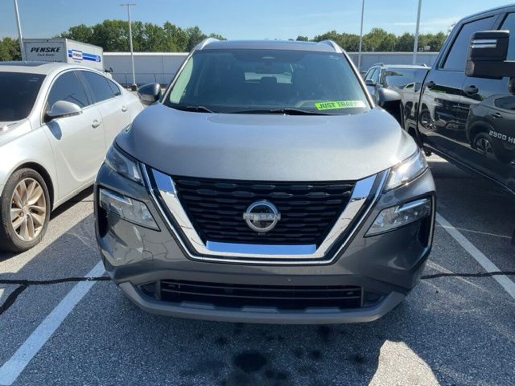 Used 2023 Nissan Rogue SV SUV