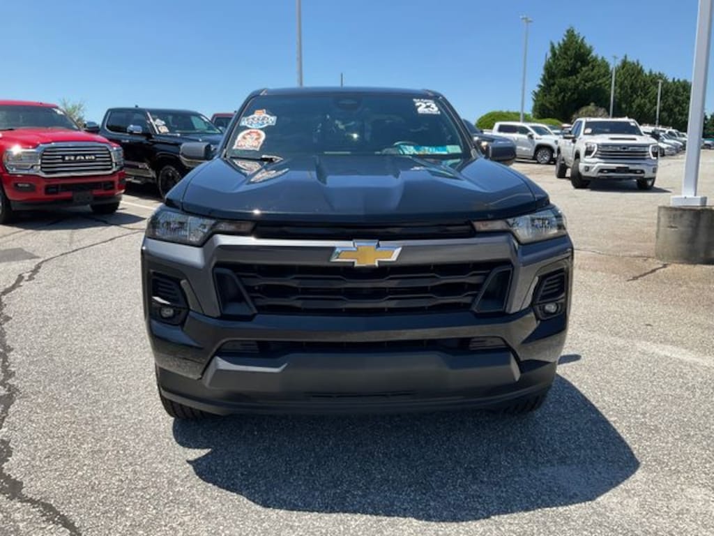 Used 2023 Chevrolet Colorado LT Truck