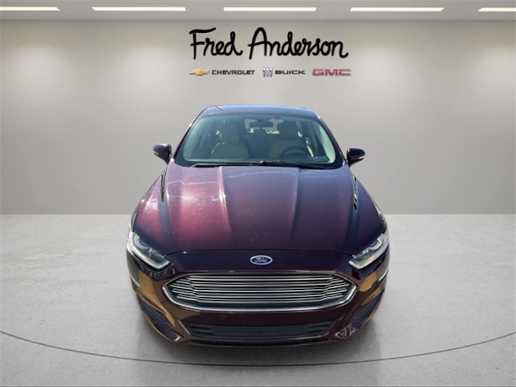 Used 2013 Ford Fusion SE Sedan