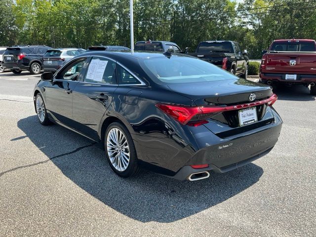 2019 Toyota Avalon 23