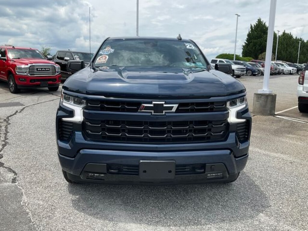 Used 2023 Chevrolet Silverado 1500 RST Truck
