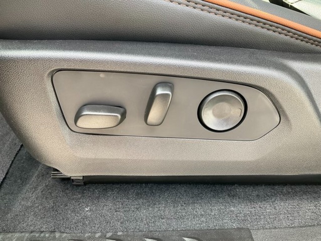 New 2026 GMC Canyon AT4 Truck