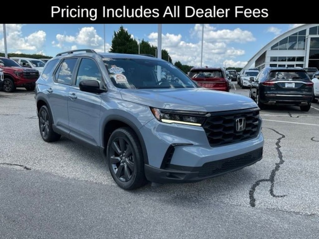 Used 2025 Honda Pilot Sport SUV