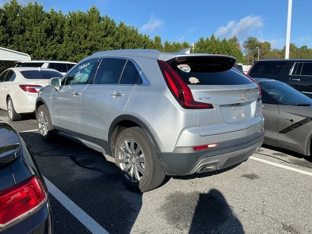 2020 Cadillac XT4 Premium Luxury photo 3