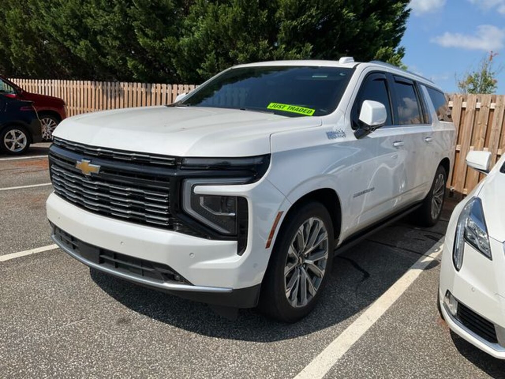 Used 2025 Chevrolet Suburban High Country SUV