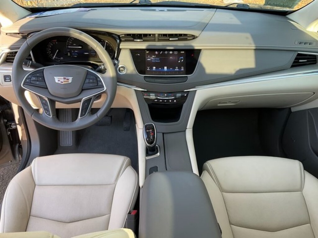 Used 2018 Cadillac XT5 Luxury SUV