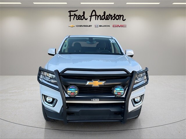 2019 Chevrolet Colorado Z71 photo 2