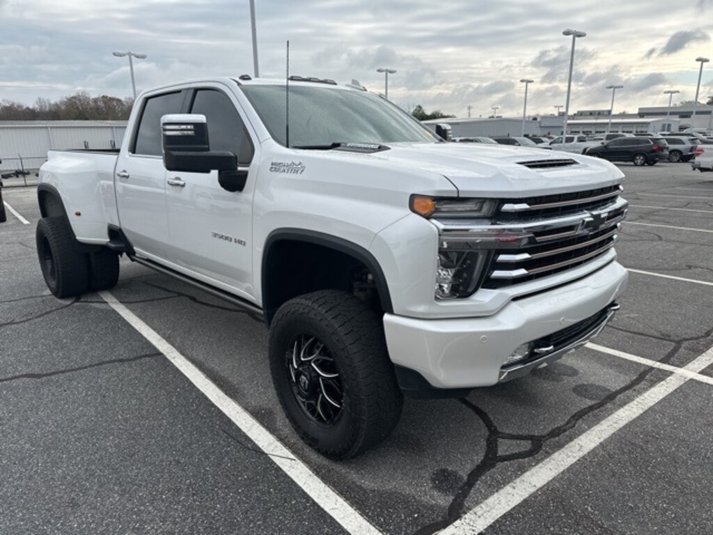 Used 2022 Chevrolet Silverado 3500HD High Country Truck