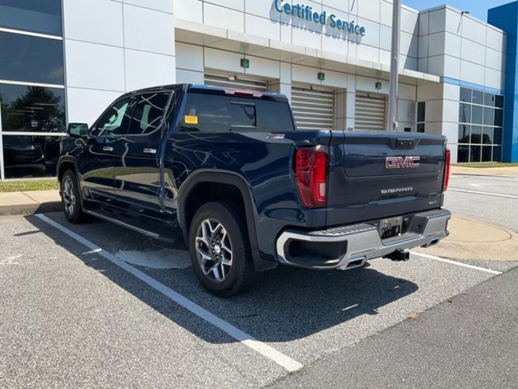 Used 2023 GMC Sierra 1500 SLT Truck