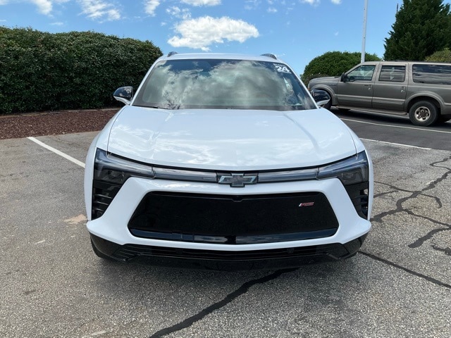 Used 2024 Chevrolet Blazer EV RS with VIN 3GNKDCRJ5RS134641 for sale in Greer, SC