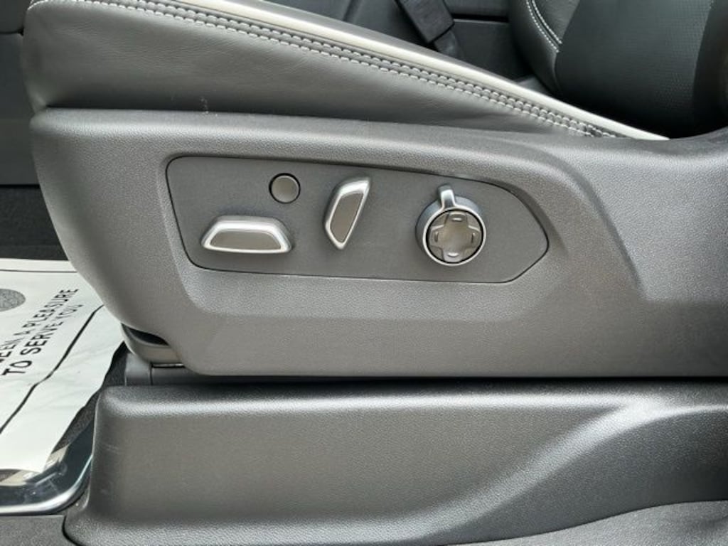 New 2026 GMC Yukon XL AT4 Ultimate SUV