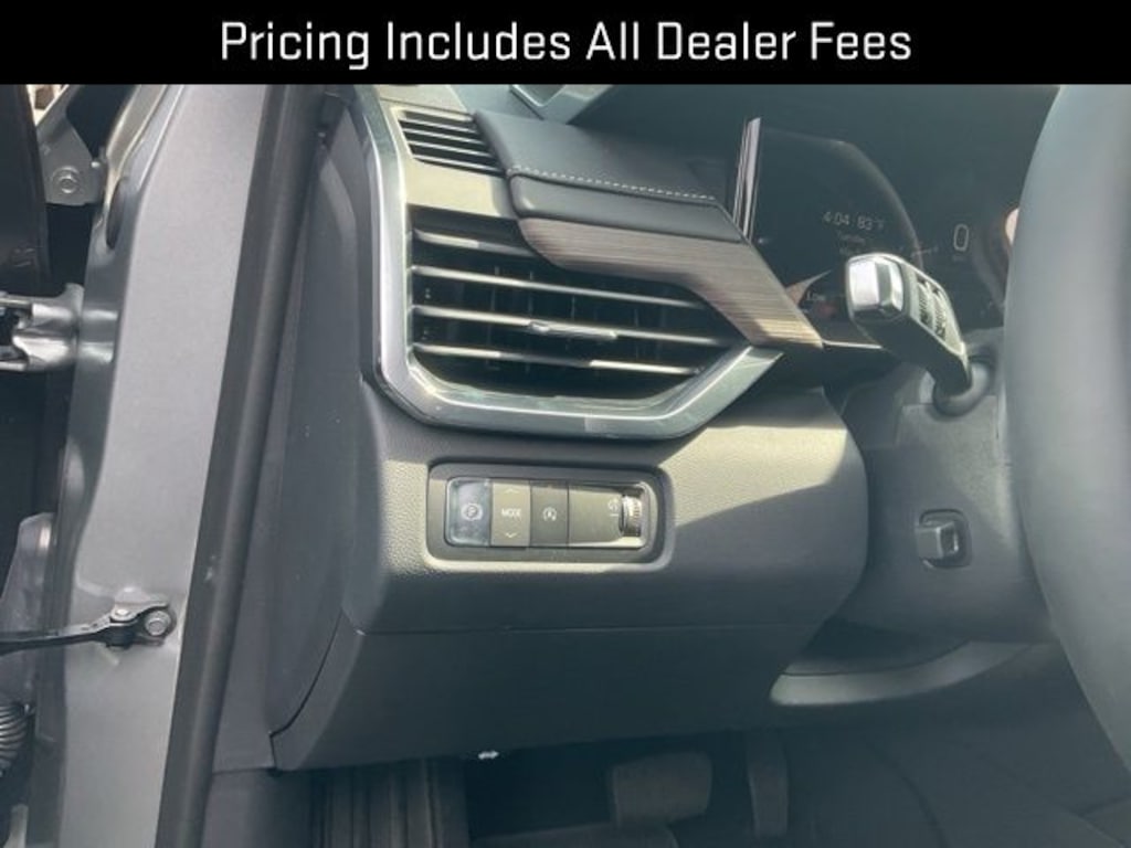 New 2026 GMC Acadia Denali SUV