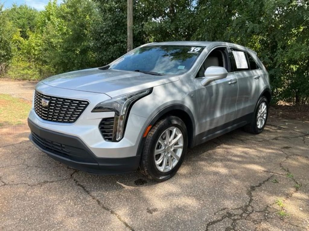 Used 2019 Cadillac XT4 Luxury SUV