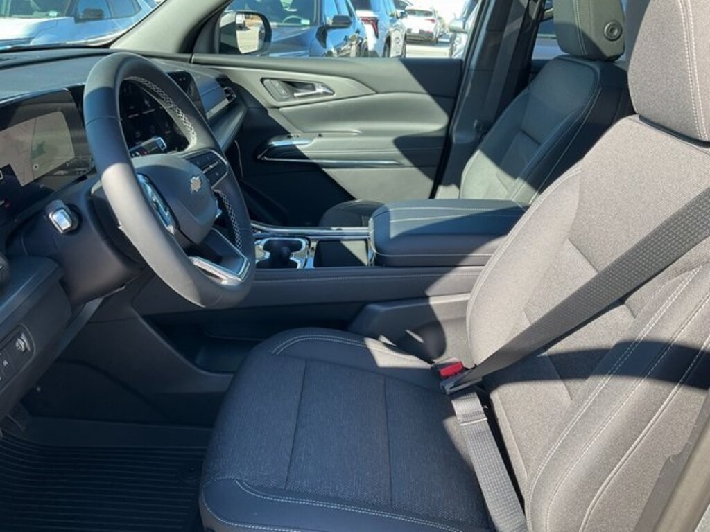 New 2026 Chevrolet Traverse LT SUV