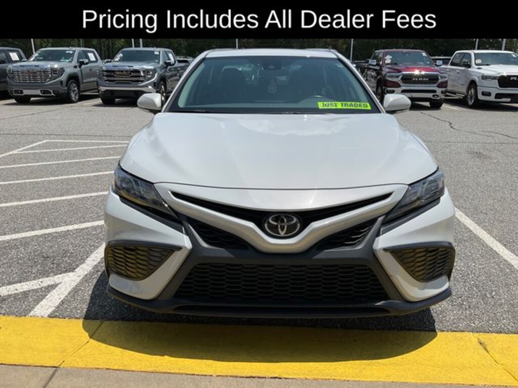 Used 2024 Toyota Camry SE Sedan