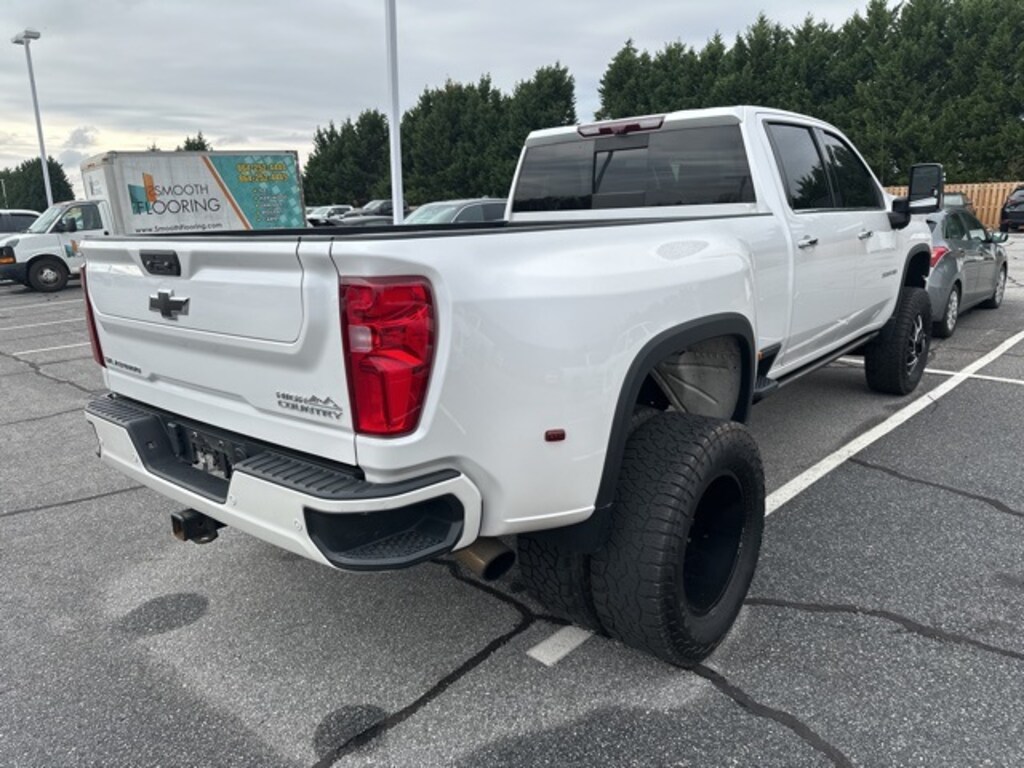 Used 2022 Chevrolet Silverado 3500HD High Country Truck