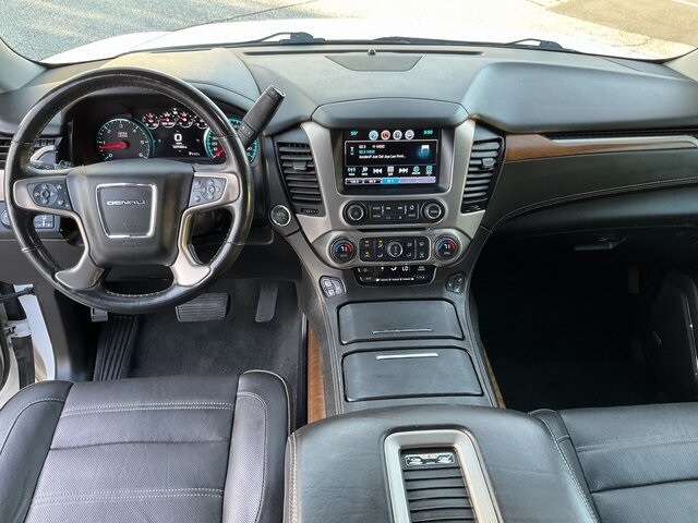 2020 Gmc Yukon XL Denali photo 4