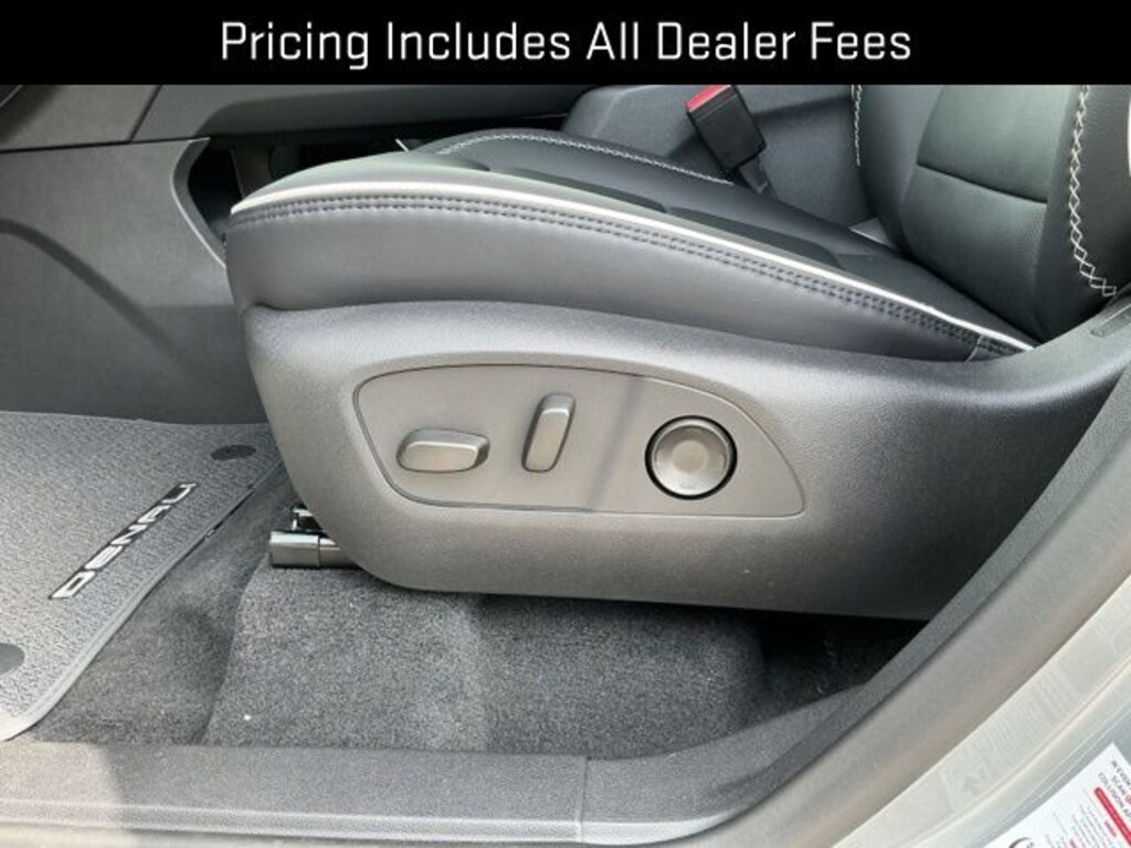 New 2026 GMC Acadia Denali SUV