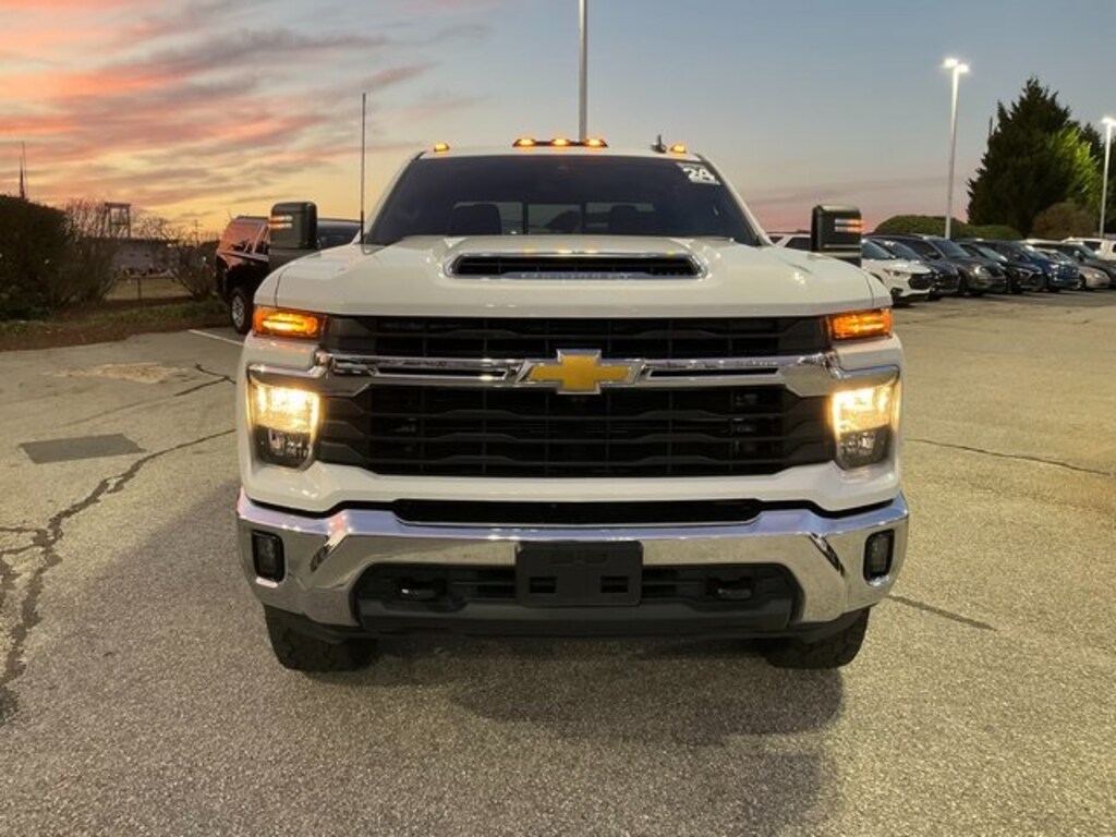 Used 2024 Chevrolet Silverado 2500HD LT Truck