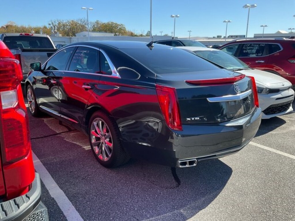 Used 2013 Cadillac XTS Luxury Sedan