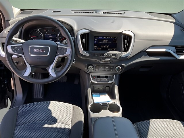 2022 Gmc Terrain SLE photo 4