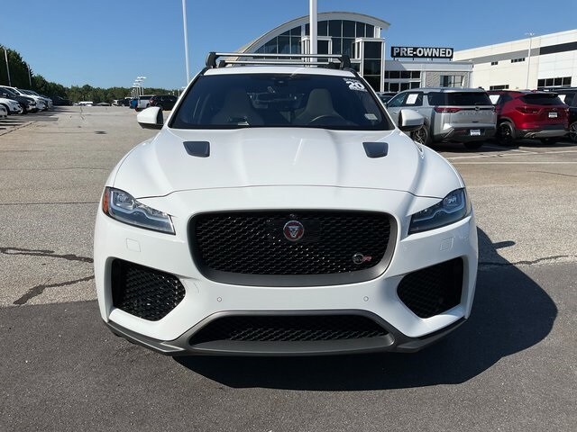 2020 Jaguar F-PACE SVR photo 2