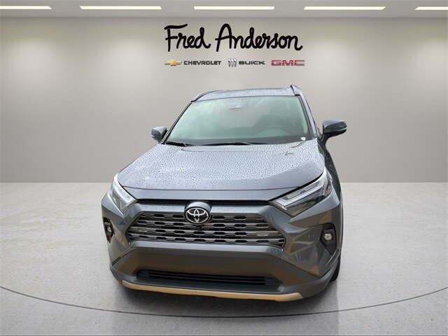 2025 Toyota RAV4 Hybrid Limited photo 2